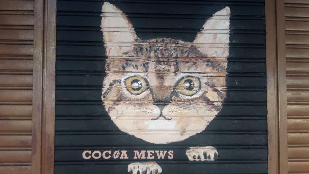 Cocoa Mews Cafe And Homestay George Town Exterior photo